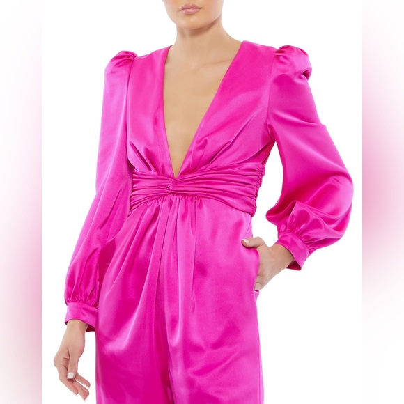 FRONT TWIST PUFF SLEEVE DEEP V JUMPSUIT - Picture 2 of 3